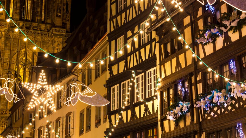 Restaurant Christmas Lights Installation Services In Boise ID